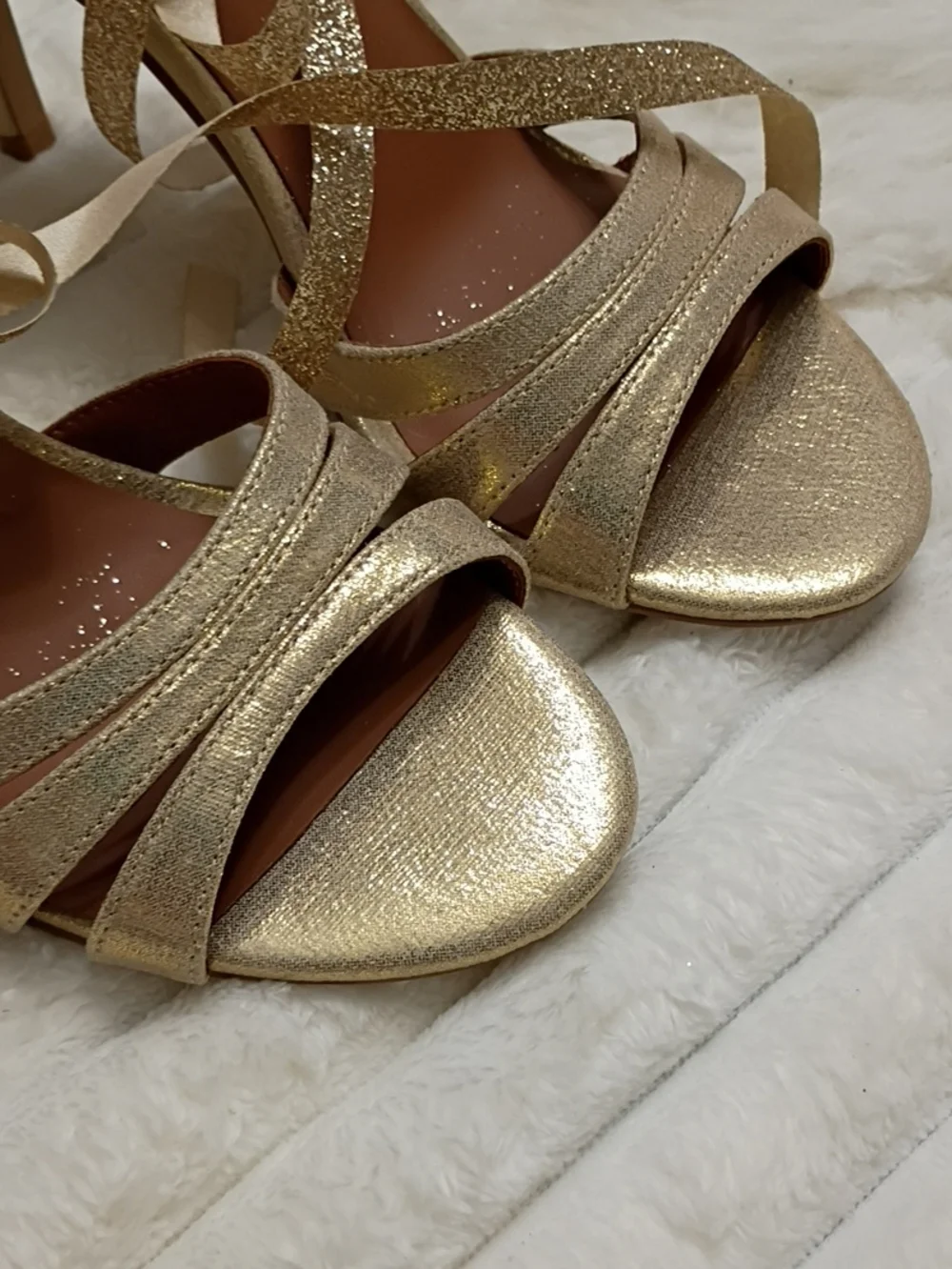 Kurt Geiger London Festive Metallic Gold High Heel Sandals SZ EU 36 W/flaw